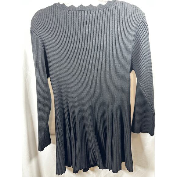 Chelsea & Theodore Black Sweater XL scalloped neckline pleated bottom tunic - Picture 2 of 11